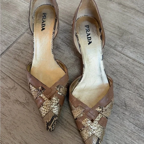 Prada Women's Snakeskin Patterned Heels in Brown and Tan - Picture 2 of 11